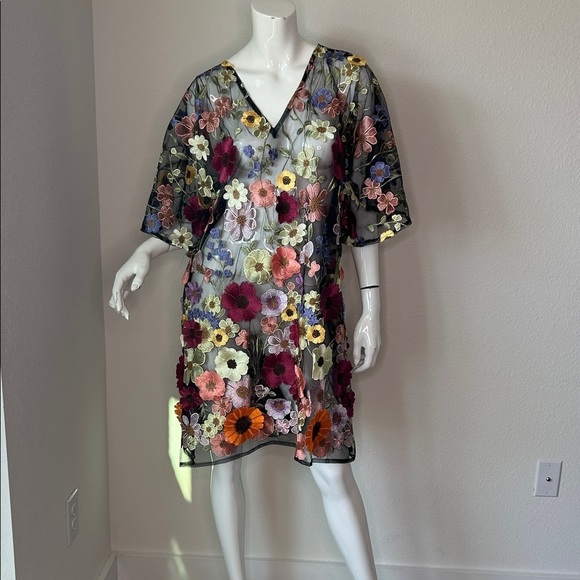 Tela Dresses & Skirts - Tela Black Sheer Floral Summer Mini Dress 3D florals size L